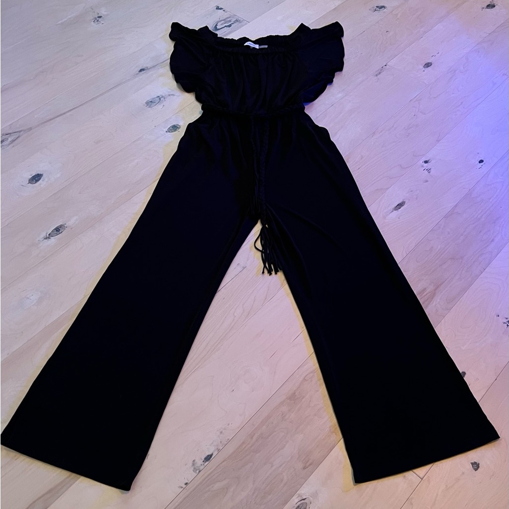 Calvin Klein Wide Leg Flutter Sleeve Black Jumpsuit - Large - New